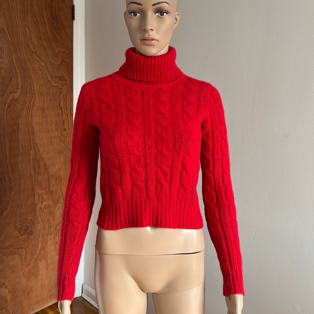 Club Monaco Red Cashmere Cable Knit Turtleneck Cropped Sweater